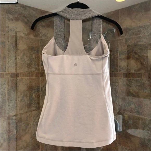 Lululemon Scoop Neck Tank Top - Picture 5 of 7